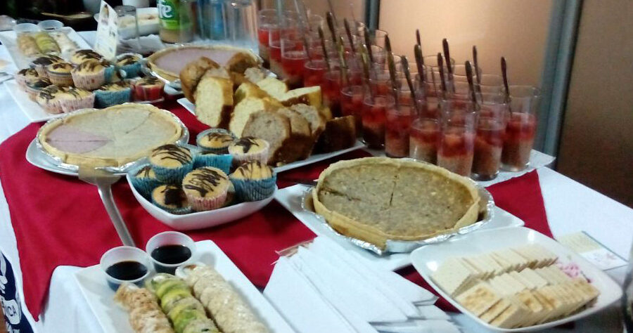 Realizamos servicios de Catering a pedido, donde ofrecemos variedad de productos en base a quinoa.